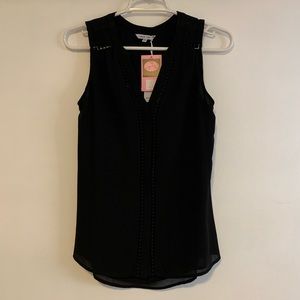 NWT black sleeveless button up
